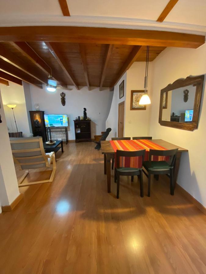 Fantastico Duplex Corazon De La Juderia Sevilla Exterior photo